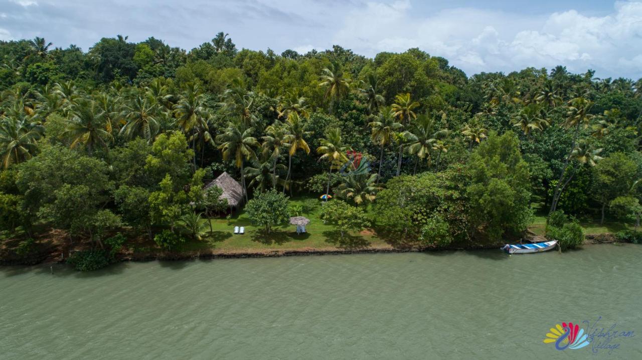 Vishram Village 瓦尔卡拉 外观 照片